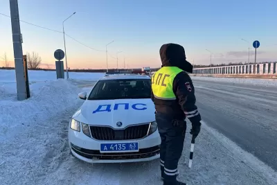 Водителей тянет в темноту: ГИБДД назвала топ нарушений ПДД