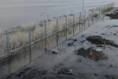 Тысячи людей остались без питьевой воды после затопления водозабора в Самарской области