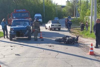 Под Сызранью два человека покалечились в аварии с мотоциклом - первые фото с места ДТП