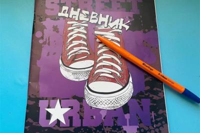 «Лучше бы ты голову дома забыл» - как быть с дневниками в школах