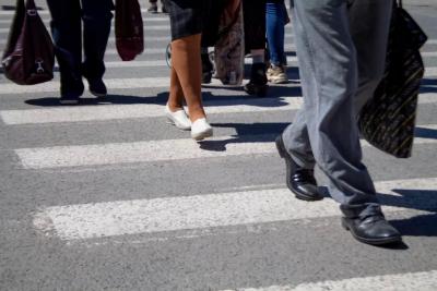 За флирт на рабочем месте - штраф или увольнение