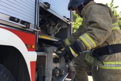 Третья подряд смерть в огне: в Самарской области в горящей квартире погиб мужчина