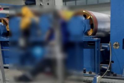 Затянуло в станок: рабочий погиб страшной смертью в цехе промышленного предприятия