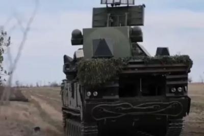 За ночь сбиты свыше 100 беспилотников: на юге закрывались аэропорты, загорелась нефтебаза