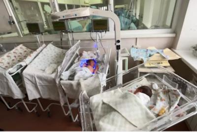 Правила медосмотра детей изменились: в три года на прием к гинекологу и урологу