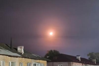 Атака БПЛА в Поволжье, удар возмездия, заявление Трампа о «Томагавках», солнечный апокалипсис: важное к этому часу