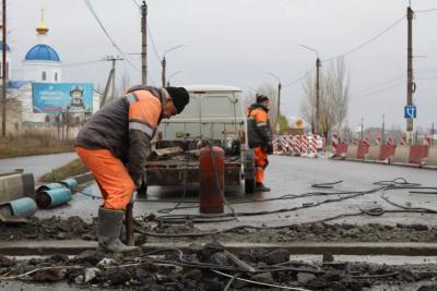 На верхнем автомобильном мосту в Сызрани начался демонтаж разрушенного конуса