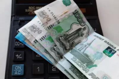 Кому выплатят в конце года тринадцатую зарплату? Повезет не всем