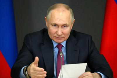 Путин объявил о выплате до 1 млн семьям с детьми с 1 января