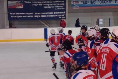 Сызранская «Волга» завоевала серебро хоккейного «Кубка дружбы»