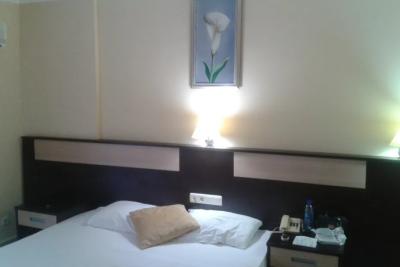 Врач рассказал, на каком боку сон - крепче и полезнее, а на каком - смертельно опасен