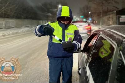 Темнить на дорогах Сызрани стали меньше? За что теперь карают гаишники