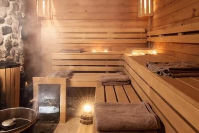 Хитрый студент из Сызрани повесил на мать кредит, чтобы отметить день рождение в сауне