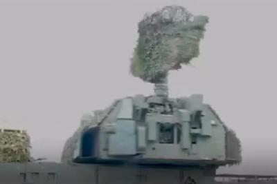 В Поволжье гремели взрывы, тушат пожары: беспилотник влетел в многоэтажку