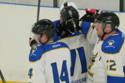 Блистательный Мурсков и дубль Фирсова: сызранский &laquo;Нефтяник&raquo; вышел в финал плей-офф ТЛХЛ