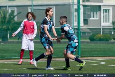 Сызранские футболисты завоевали в Сочи серебро &laquo;Кубка будущих легенд&raquo;