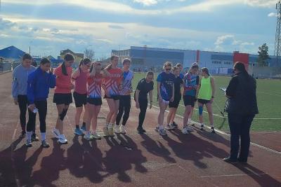 Спортивные туристы Сызрани открыли новый сезон масштабным областным забегом