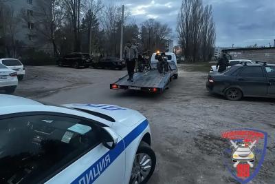 Питбайкеров перехватили уже на выезде из Сызрани: потребовался эвакуатор
