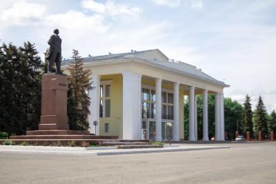 Репертуар и чистота: жителей Сызрани попросили анонимно ответить на вопросы о драматическом театре