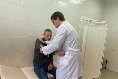 Ноги сводит, сил нет: пять тревожных симптомов нехватки витаминов