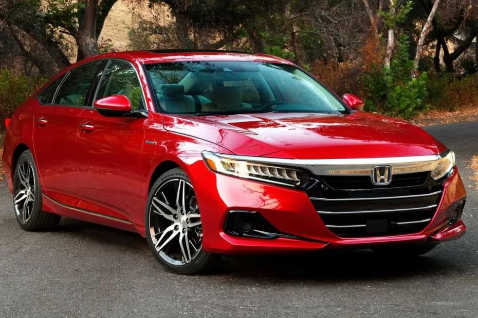 В Россию вернулась легендарная неубиваемая Honda, которая стоит дешевле «китайцев» В Россию вернулась легендарная неубиваемая Honda, которая стоит дешевле «китайцев»