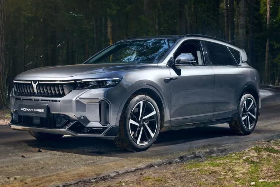 До 17 млн рублей: названы цены на автомобили, которые можно будет официально использовать в такси с 2026 года