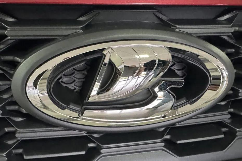 АвтоВАЗ запустил новый сервис, который позволяет получить автомобиль &laquo;Лада&raquo; без его покупки. Сколько это стоит