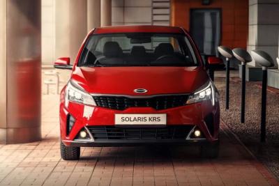 В России внезапно подешевели бюджетные Kia и Hyundai под брендом Solaris. Сколько они стоят