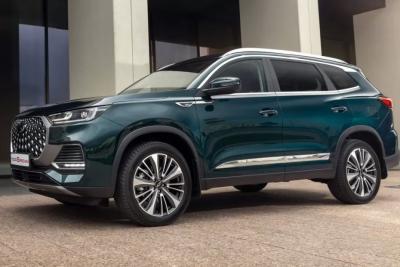В России неожиданно подешевел популярный семиместный Chery. Сколько он стоит теперь