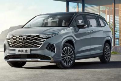 В России появился практичный семиместный Hyundai, который стоит дешевле &laquo;китайцев&raquo;