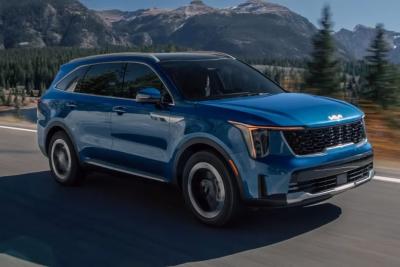 В Россию вернулся один из лучших семейных кроссоверов. Есть семиместная версия, которая стоит дешевле &laquo;китайцев&raquo;