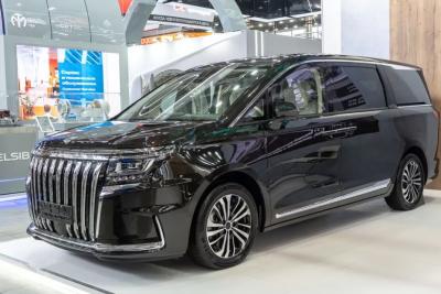 В России стартовали продажи нового минивэна Sollers SP7: названа цена