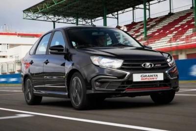 5000 оборотов и выше: заводские эксперты дали владельцам этих &laquo;Лада Гранта&raquo; неожиданный совет