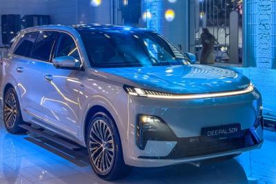 В России за месяц начали продавать девять новых автомобилей: сколько они стоят и как оснащаются
