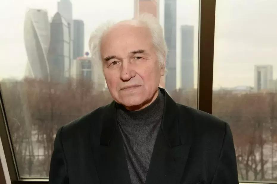 Скончался композитор и создатель легендарного вальса Евгений Дога Скончался композитор и создатель легендарного вальса Евгений Дога