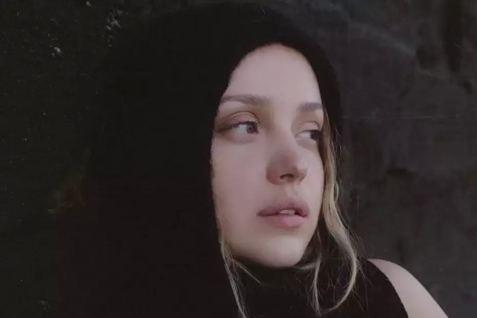 «Вместе больше полугода»: звезда сериала «Ивановы-Ивановы» — о таинственном избраннике