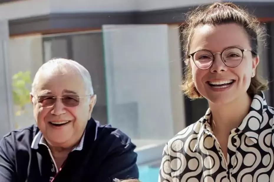 Жена Петросяна покинула артиста, забрав обоих детей