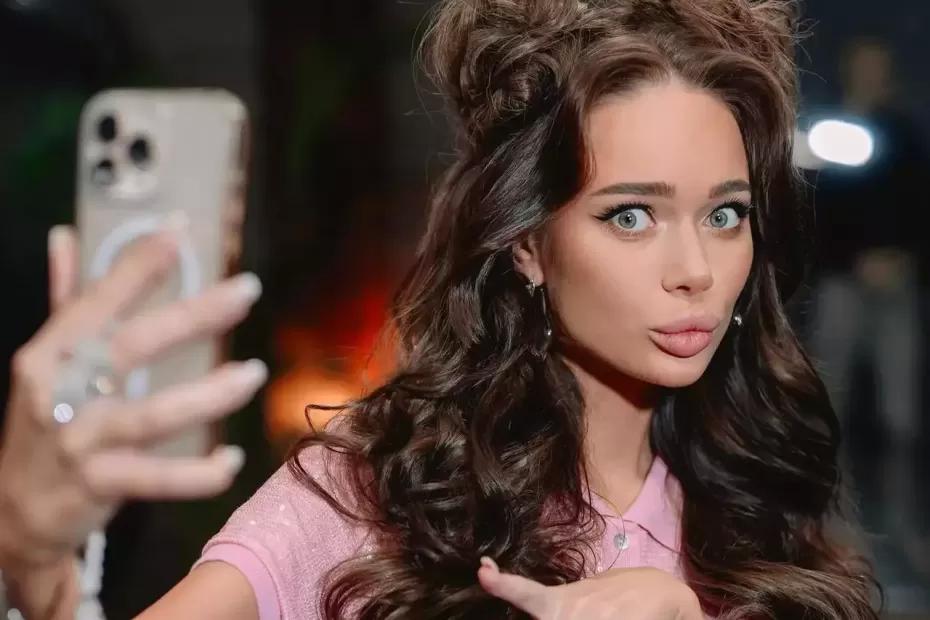 Яна Кошкина призналась, что вернулась к мужу после развода