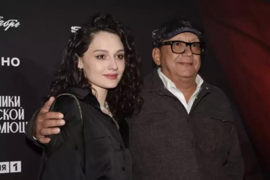 Дочь Егора Кончаловского и Любови Толкалиной назвала причину развода с мужем