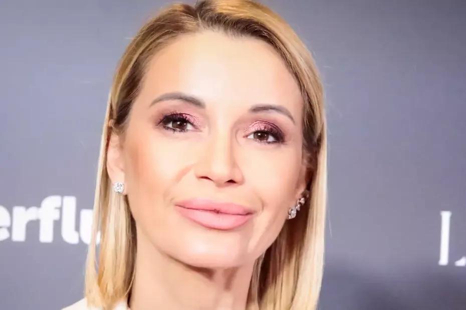 Ольга Орлова обмолвилась о болезни отца: &laquo;Чувствует себя неважно&raquo;