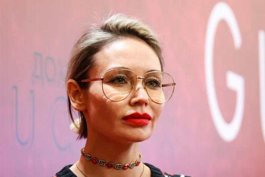Утяшева с&nbsp;опозданием поздравила Ирину Винер: &laquo;Начните уже наслаждаться жизнью&raquo;