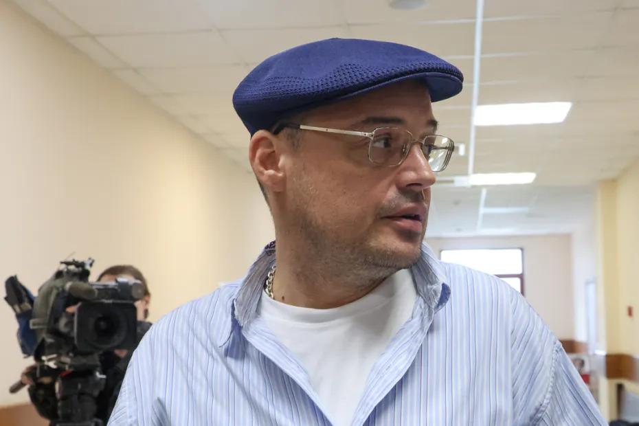 Не&nbsp;только проводил к&nbsp;алтарю: Гуф сделал сестре неожиданный подарок на&nbsp;свадьбе