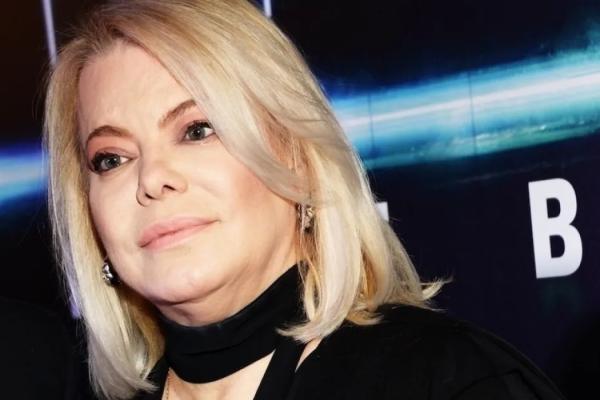 Яна Поплавская вспомнила детские обиды: &laquo;Меня называли лягушкой&raquo;