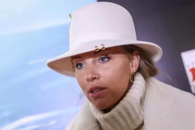 Полина Диброва пожаловалась на хейт и показала синяки на лице