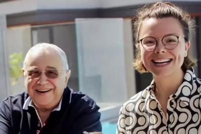 Жена Петросяна покинула артиста, забрав обоих детей