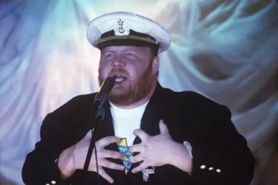 Исчез с экранов и был записан в «покойники»: как сейчас выглядит звезда 90-х Сергей Крылов