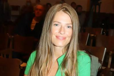 «Фантастика!»: супруга Эрнста в экстравагантных образах произвела фурор в Сети