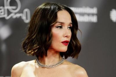 Любимица россиян Наталия Орейро снялась в&nbsp;смелом корсетном образе