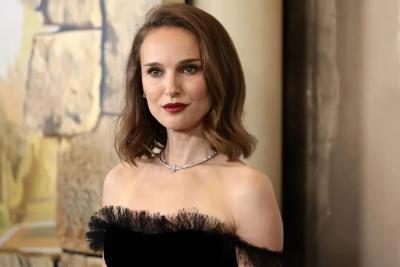 Мешки под глазами и&nbsp;тусклая кожа: первые фото Натали Портман после новости о&nbsp;третьей беременности в&nbsp;44 года