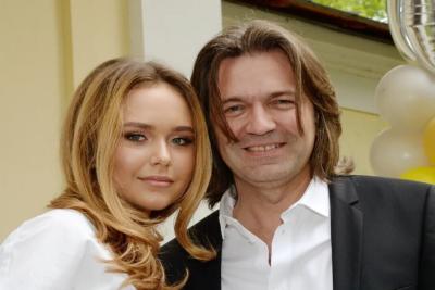 &laquo;Ужас&raquo;: пляжные фото отощавшей Стеши Маликовой обсудили в&nbsp;соцсетях